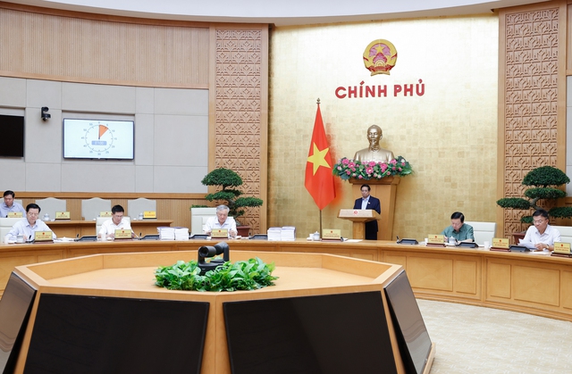 Cả nước sẽ giảm hơn 128.000 biên chế sau sáp nhập, Thủ tướng yêu cầu sớm chi trả chế độ- Ảnh 2. Cả nước sẽ giảm hơn 128.000 biên chế sau sáp nhập, Thủ tướng yêu cầu sớm chi trả chế độ- Ảnh 2.