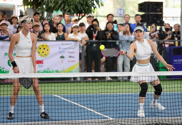 Sao Việt "đổ bộ" Giải Pickleball Báo Người Lao Động- Ảnh 9. Sao Việt "đổ bộ" Giải Pickleball Báo Người Lao Động - Ảnh 9.