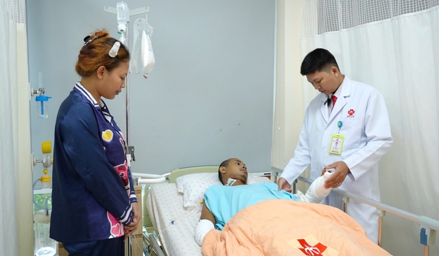 Lời cảnh báo từ ca bỏng điện thương tâm - Ảnh 1.