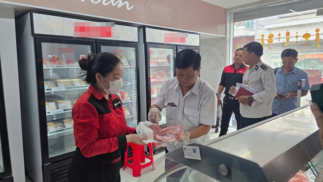 Chờ "bàn tay sắt" và truy trách nhiệm đến cùng - Ảnh 1. Chờ "bàn tay sắt" và truy trách nhiệm đến cùng - Ảnh 1.