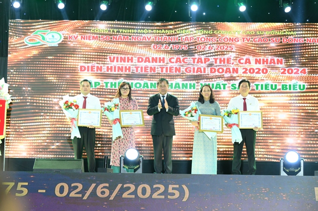 Cao su Đồng Nai phát huy truyền thống anh hùng - Ảnh 3.