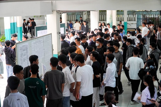 Điểm thi đặc biệt tại TP HCM - Ảnh 1.