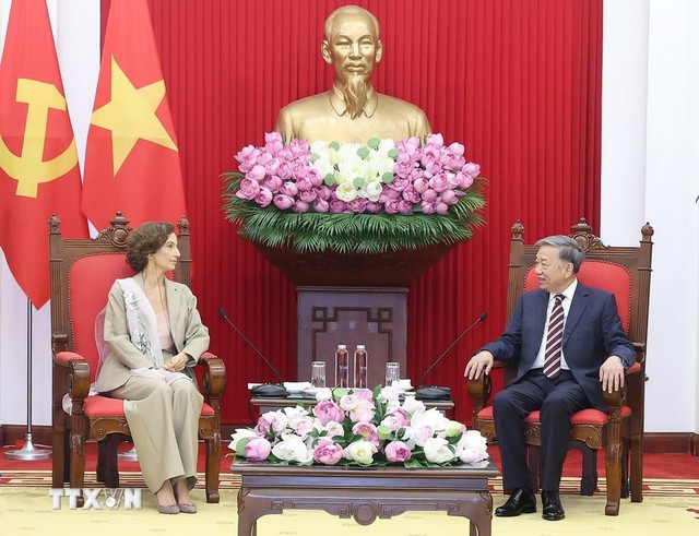 Tổng Bí thư đề nghị UNESCO ủng hộ hồ sơ của Việt Nam ghi danh Di sản Văn hóa thế giới- Ảnh 3. Tổng Bí thư đề nghị UNESCO ủng hộ hồ sơ của Việt Nam ghi danh Di sản Văn hóa thế giới- Ảnh 3.