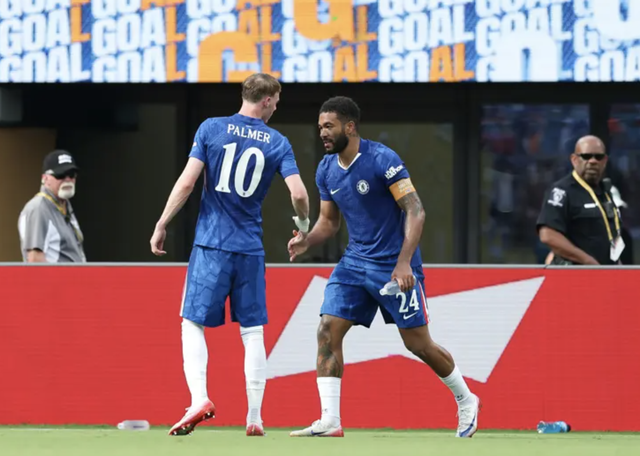Benfica gặp Chelsea