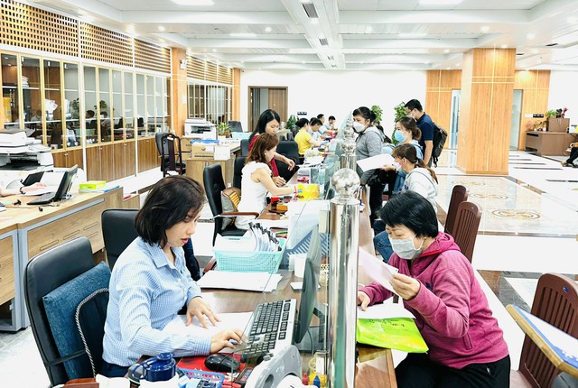 BHXH khu vực XXVII tăng cường kiểm soát hồ sơ đề nghị nhận BHXH một lần- Ảnh 1.