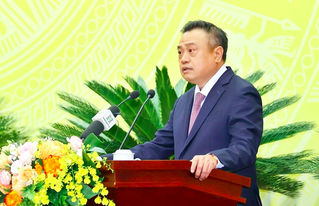 Chủ tịch Hà Nội: Nghiêm cấm tác động việc sắp xếp nhân sự ở xã, phường mới - Ảnh 1.