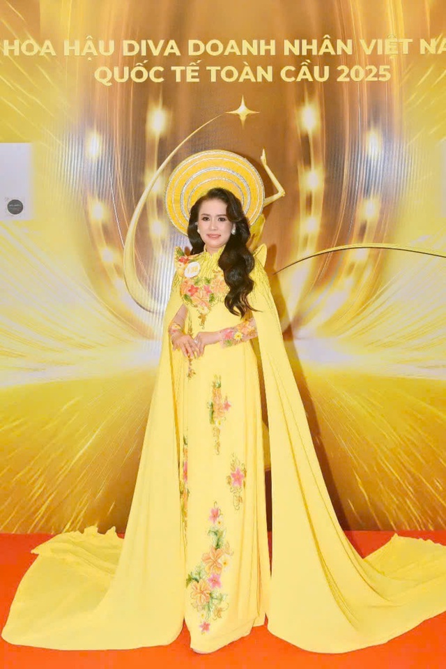 Doanh nhân Đặng Thị Mỹ đăng quang Hoa hậu Diva Doanh nhân Việt Nam Quốc tế Toàn cầu 2025 - Ảnh 2.