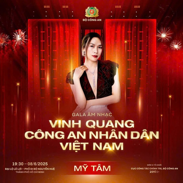 Phố đi bộ Nguyễn Huệ “nóng” lên từng phút, dòng người thi nhau đổ về - Ảnh 2.