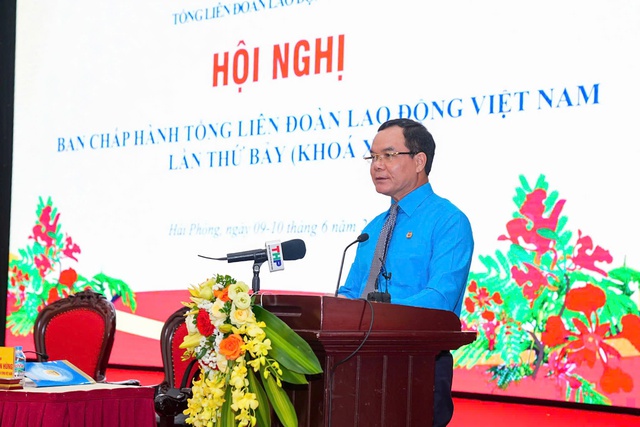 Thi đua đổi mới sáng tạo và chuyển đổi số- Ảnh 1. Thi đua đổi mới sáng tạo và chuyển đổi số- Ảnh 1.