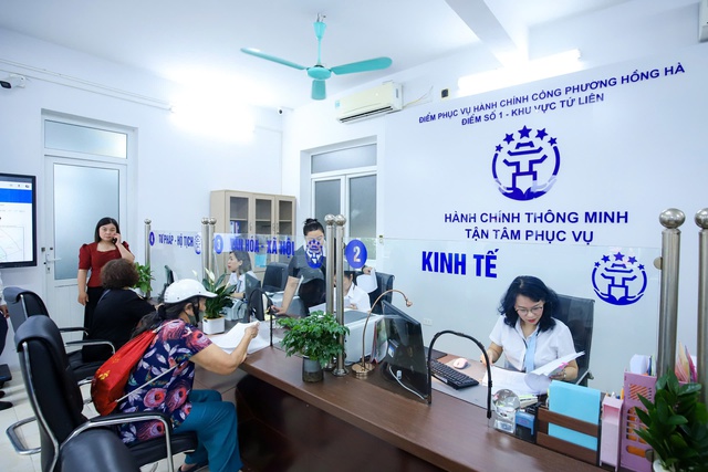 Hình ảnh Hà Nội ngày đầu vận hành chính quyền địa phương hai cấp - Ảnh 6.
