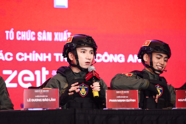 Tiến Luật gọi Chiến sĩ quả cảm là một chương trình "Quá kinh khủng"- Ảnh 2.
