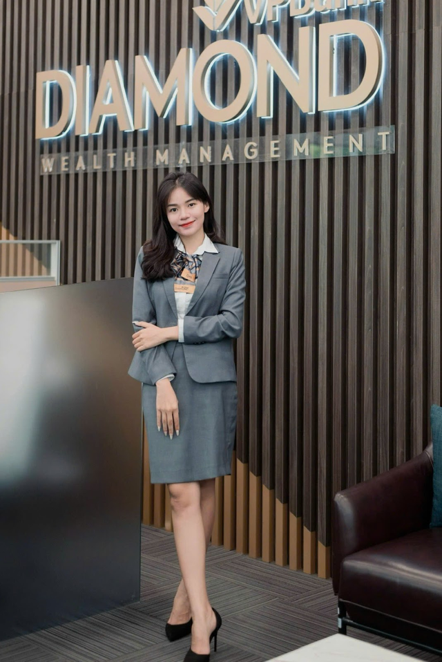 Quin Quin: "Cơ duyên đưa cô gái ngân hàng đến với nghề Livestream"- Ảnh 2.