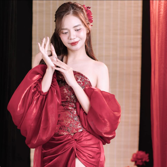 Quin Quin: "Cơ duyên đưa cô gái ngân hàng đến với nghề Livestream"- Ảnh 4.