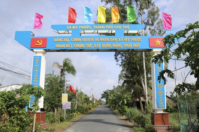 Cần Thơ có thêm tuyến “Đường cờ Tổ quốc” dài 13km- Ảnh 1. Cần Thơ có thêm tuyến “Đường cờ Tổ quốc” dài 13km- Ảnh 1.