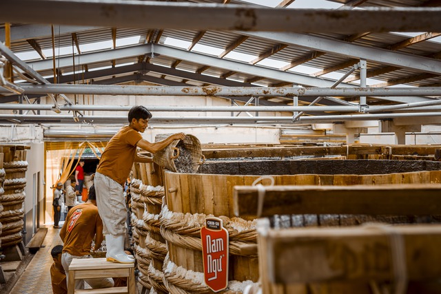 Masan Phú Quốc: 18 năm 83 triệu lít nước mắm cốt- Ảnh 3. Masan Phú Quốc: 18 năm 83 triệu lít nước mắm cốt- Ảnh 3.