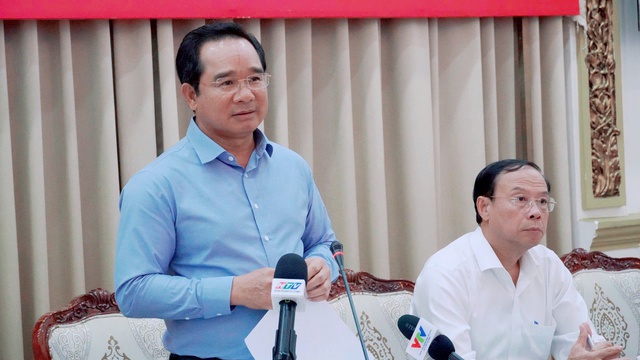 Chủ tịch UBND TP HCM: "Chúng ta đã về chung một nhà, hãy xóa ranh giới hành chính cũ trong đầu"- Ảnh 2. Chủ tịch UBND TP HCM: "Chúng ta đã về chung một nhà, hãy xóa ranh giới hành chính cũ trong đầu"- Ảnh 2.