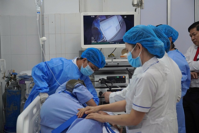 Một bệnh viện ở miền Tây triển khai kỹ thuật phát hiện ung thư giai đoạn sớm- Ảnh 1. Một bệnh viện ở miền Tây triển khai kỹ thuật phát hiện ung thư giai đoạn sớm- Ảnh 1.