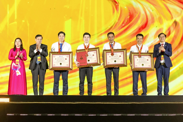 Đại nhạc hội T&T City Millennia: Khơi mạch nguồn di sản, vững bước kỷ nguyên mới- Ảnh 4. Đại nhạc hội T&T City Millennia: Khơi mạch nguồn di sản, vững bước kỷ nguyên mới- Ảnh 4.