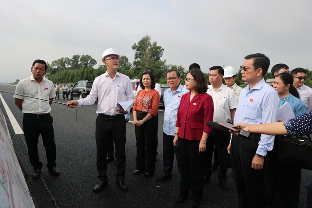 Cao tốc Biên Hòa - Vũng Tàu chính thức khai thác vào tháng 12-2025- Ảnh 1. Cao tốc Biên Hòa - Vũng Tàu chính thức khai thác vào tháng 12-2025- Ảnh 1.