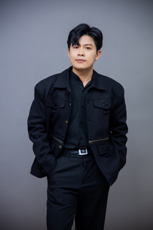 "Cỗ máy tạo hit" Nguyễn Văn Chung nắm giữ nhiều bí mật- Ảnh 1. "Cỗ máy tạo hit" Nguyễn Văn Chung nắm giữ nhiều bí mật- Ảnh 1.