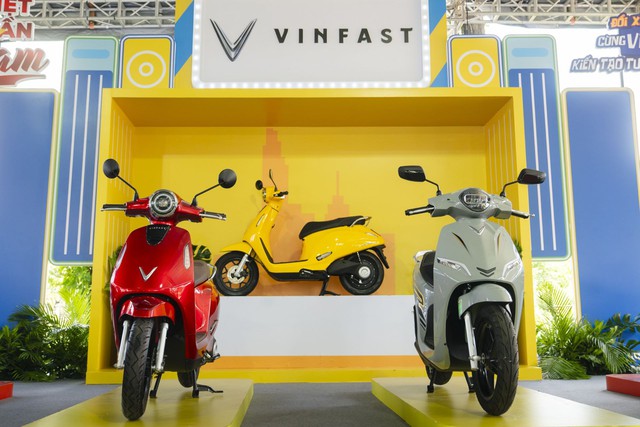 VinFast mang nhiều ưu đãi cho khách hàng đến sự kiện đổi xe máy xăng lấy xe máy điện trên cả nước- Ảnh 2.