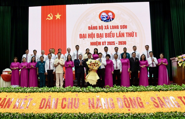 Xã Long Sơn, TP HCM đặt ra 7 nhiệm vụ trọng tâm cho nhiệm kỳ 2025-2030 - Ảnh 4.
