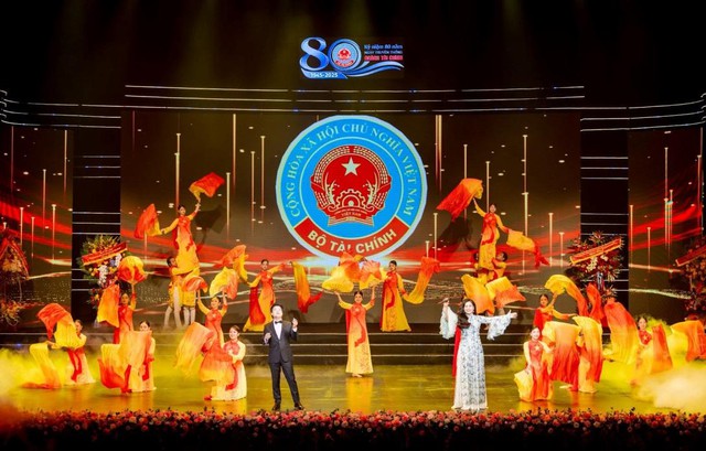 80 năm ngành Tài chính Việt Nam, vững bước trong kỷ nguyên mới- Ảnh 1.