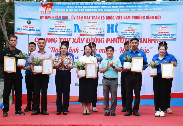 Chung tay xây dựng phường Vĩnh Hội "Nghĩa tình - Văn minh - Hạnh phúc"- Ảnh 3. Chung tay xây dựng phường Vĩnh Hội "Nghĩa tình - Văn minh - Hạnh phúc"- Ảnh 3.