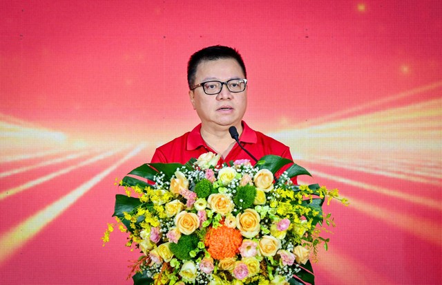 Hơn 1 triệu người cùng đi bộ vì một Việt Nam hùng cường- Ảnh 3. Hơn 1 triệu người cùng đi bộ vì một Việt Nam hùng cường- Ảnh 3.