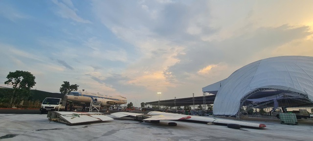 Cơ hội chiêm ngưỡng máy bay từ trước đến nay tại Triển lãm Thành tựu đất nước- Ảnh 8. Cơ hội chiêm ngưỡng máy bay từ trước đến nay tại Triển lãm Thành tựu đất nước- Ảnh 8.