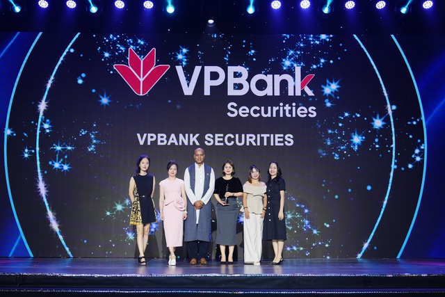 VPBankS được vinh danh là doanh nghiệp có môi trường làm việc tốt nhất châu Á 2025- Ảnh 1.