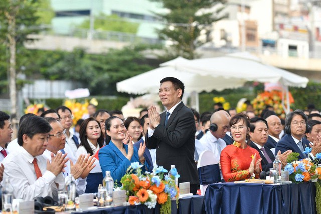 Lãnh đạo nhiều tập đoàn lớn xuất hiện tại sự kiện khởi công, khánh thành 250 dự án- Ảnh 8.