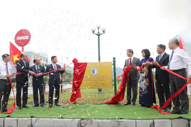 Ảnh: Tổng Bí thư và Thủ tướng dự Lễ khởi công, khánh thành 250 dự án, công trình- Ảnh 14.