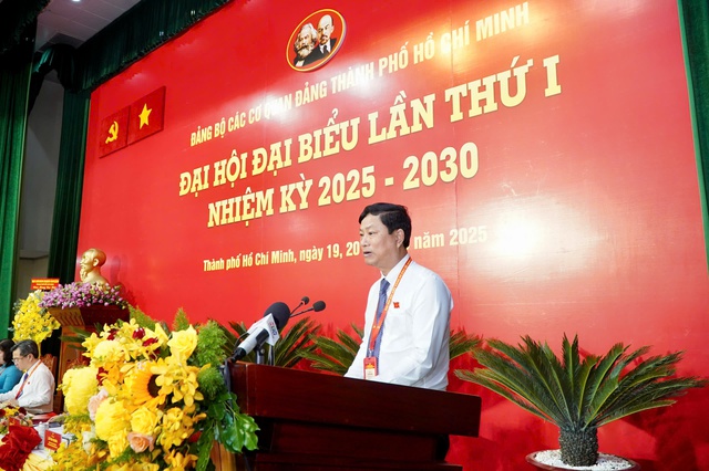 Đại hội đại biểu Đảng bộ các cơ quan Đảng TP HCM lần thứ I: Đánh dấu sự đổi mới- Ảnh 2. Đại hội đại biểu Đảng bộ các cơ quan Đảng TP HCM lần thứ I: Đánh dấu sự đổi mới- Ảnh 2.