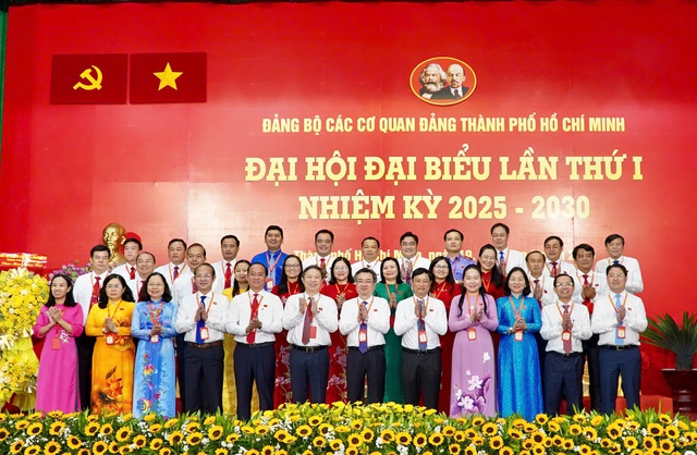 Ông Nguyễn Thanh Nghị giữ chức Bí thư Đảng ủy các cơ quan Đảng TP HCM nhiệm kỳ 2025 - 2030- Ảnh 1. Ông Nguyễn Thanh Nghị giữ chức Bí thư Đảng ủy các cơ quan Đảng TP HCM nhiệm kỳ 2025 - 2030- Ảnh 1.