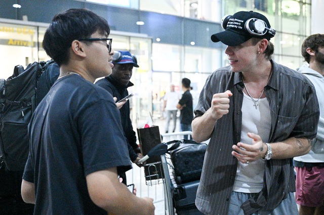 The Kid LAROI đến Việt Nam trong đêm, dân mạng rần rần "anh qua sớm đi du lịch à?"- Ảnh 2.