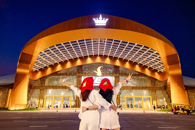 8Wonder 2025: Âm nhạc đẳng cấp, check-in công trình khát vọng Việt Nam- Ảnh 4.