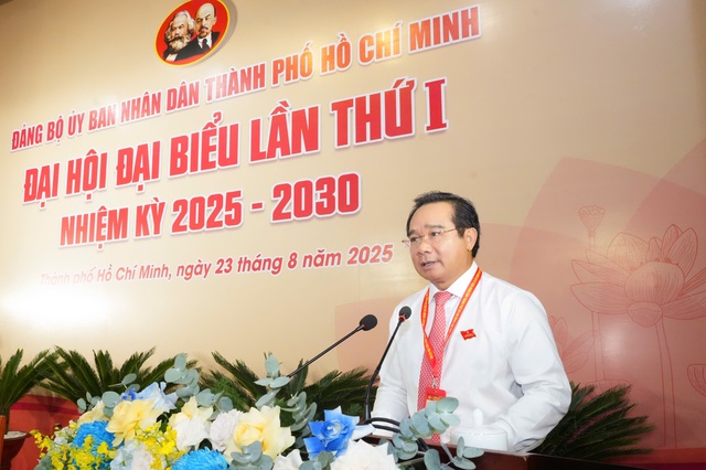 Khai mạc Đại hội đại biểu Đảng bộ UBND TP HCM nhiệm kỳ 2025 - 2030 - Ảnh 3.