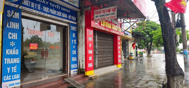 Bão số 5 (Kajiki) gây mưa lớn và gió mạnh tại Hà Tĩnh, Quảng Trị - Ảnh 2. Bão số 5 (Kajiki) gây mưa lớn và gió mạnh tại Hà Tĩnh, Quảng Trị - Ảnh 2.