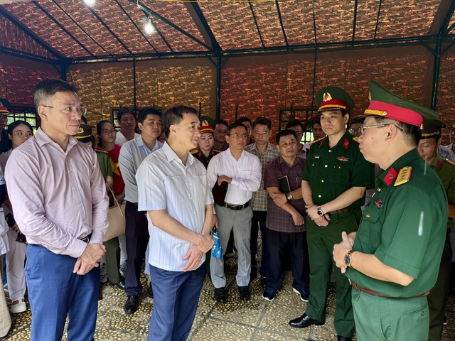 Cận cảnh khu vực y tế phục vụ sự kiện A80 tại Quảng trường Ba Đình - Ảnh 1.