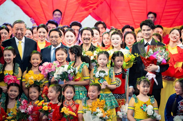 Nam MC được chọn làm concert Quốc gia đặc biệt 2-9 là ai?- Ảnh 1. Nam MC được chọn làm concert Quốc gia đặc biệt 2-9 là ai?- Ảnh 1.