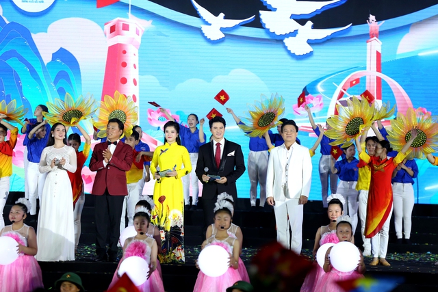 Nam MC được chọn làm concert Quốc gia đặc biệt 2-9 là ai?- Ảnh 3. Nam MC được chọn làm concert Quốc gia đặc biệt 2-9 là ai?- Ảnh 3.