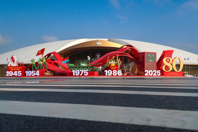 Triển lãm '80 năm Hành trình Độc lập - Tự do - Hạnh phúc' tôn vinh thành tựu nổi bật của đất nước - Ảnh 3.
