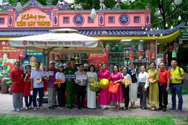 Một ngày làm nghệ nhân gốm: Trải nghiệm du lịch độc đáo tại Phường Sài Gòn- Ảnh 3. Một ngày làm nghệ nhân gốm: Trải nghiệm du lịch độc đáo tại Phường Sài Gòn- Ảnh 3.
