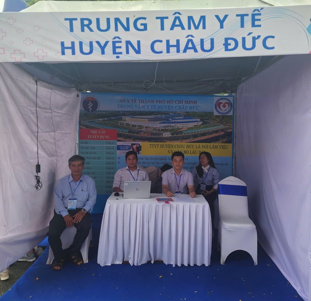 381 vị trí tuyển dụng tại ngày hội việc làm ngành y TP HCM năm 2025 - Ảnh 10.