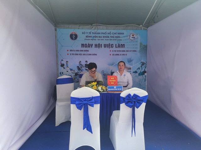 381 vị trí tuyển dụng tại ngày hội việc làm ngành y TP HCM năm 2025 - Ảnh 9.