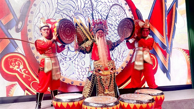 NS Thanh Sơn tạo dấu ấn đẹp trong "Minishow Thanh Long – Lửa nghề không tắt" - Ảnh 3.