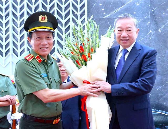 Tổng Bí thư Tô Lâm gặp mặt điển hình tiên tiến CAND tại Đại hội thi đua lần thứ IX - Ảnh 1.