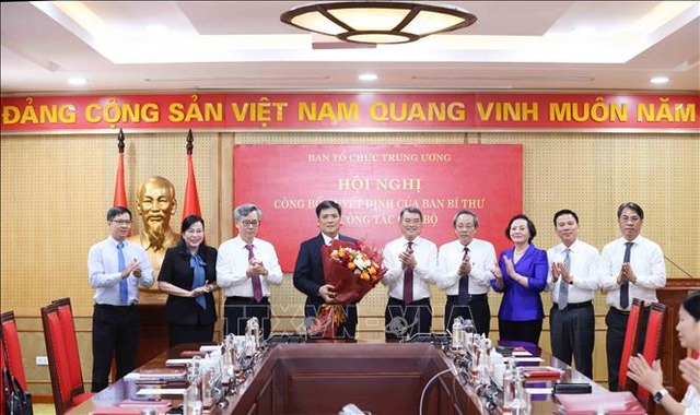 Ban Bí thư bổ nhiệm Phó trưởng Ban Tổ chức Trung ương- Ảnh 2. Ban Bí thư bổ nhiệm Phó trưởng Ban Tổ chức Trung ương- Ảnh 2.