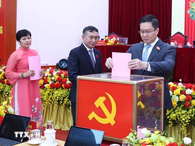 Tổng Bí thư Tô Lâm tham dự Đại hội đại biểu Đảng bộ Văn phòng Trung ương Đảng 2025 - 2030 - Ảnh 3. Tổng Bí thư Tô Lâm tham dự Đại hội đại biểu Đảng bộ Văn phòng Trung ương Đảng 2025 - 2030 - Ảnh 3.